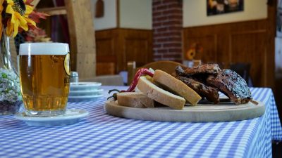 U MLEJNA - penzion a hospůdka Hradec Králové - restaurace - dobrá jídlo
